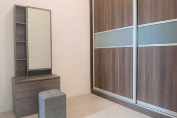 Forest Hill Apartment