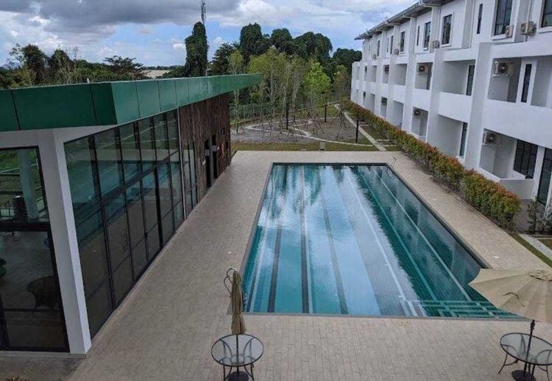 Forest Hill Apartment