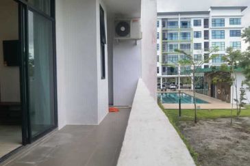 Forest Hill Apartment