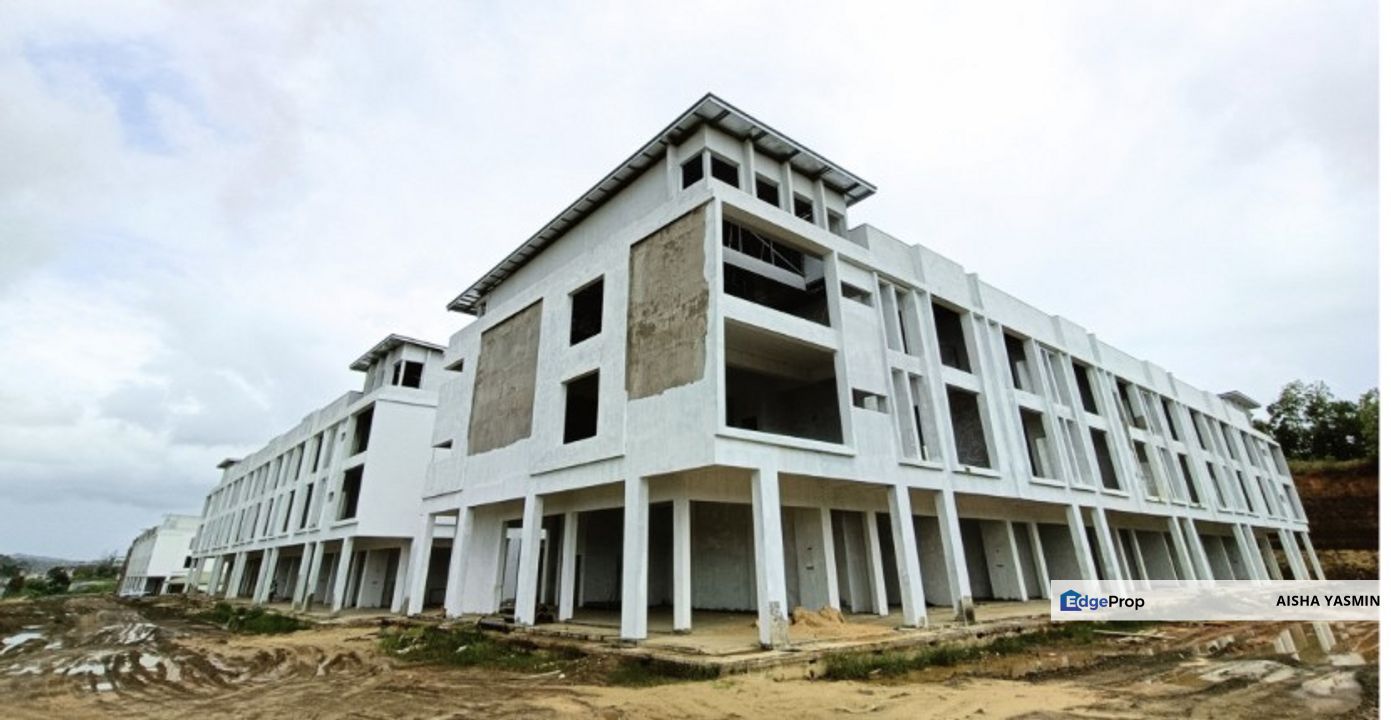 Commercial Shophouse at Taman Putrajaya Bintulu, Sarawak, Bintulu