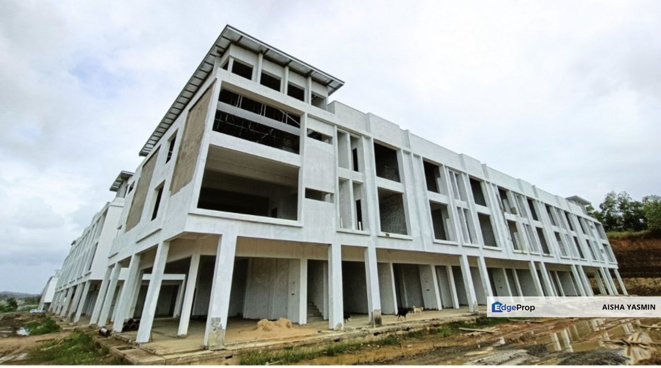 Commercial Shophouse at Taman Putrajaya Bintulu, Sarawak, Bintulu