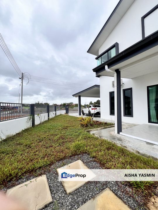 Taman SERI WANGSA Double Storey Terrace Large Car Park at Depo for Sale, Sarawak, Kuching