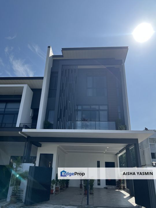 MELROSE Premium Home with Swimming Pool For Sale, Sarawak, Kota Samarahan