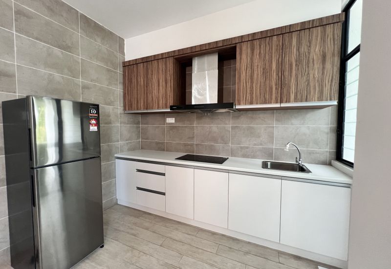 Forest Hill Apartment