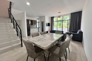 Forest Hill Apartment