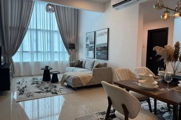 The Peak @ Bintulu Paragon