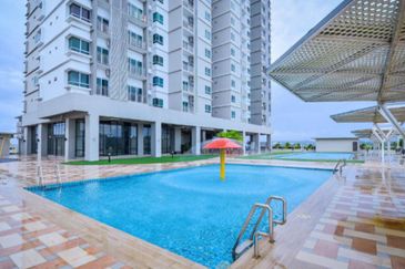 The Peak @ Bintulu Paragon