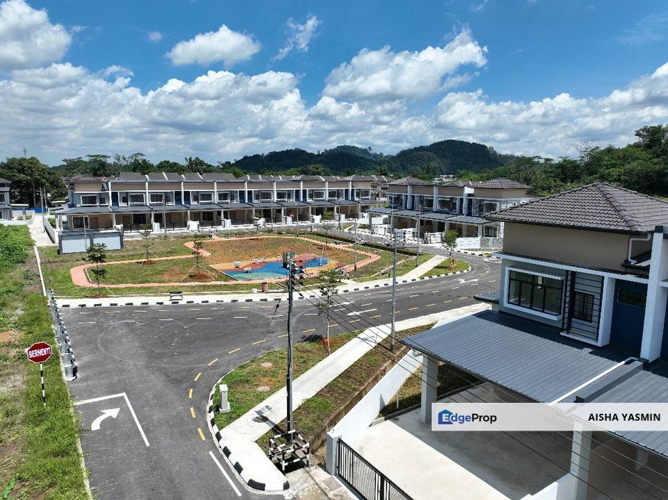TAMAN YO JIA Newly Completed SEMI-DETACHED at 12 Mile for Sale, Sarawak, Kuching