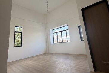 𝐍𝐞𝐰 Taman Yo Jia 𝐒𝐄𝐌𝐈-𝐃𝐄𝐓𝐀𝐂𝐇𝐄𝐃 at 12 𝑴𝒊𝒍𝒆