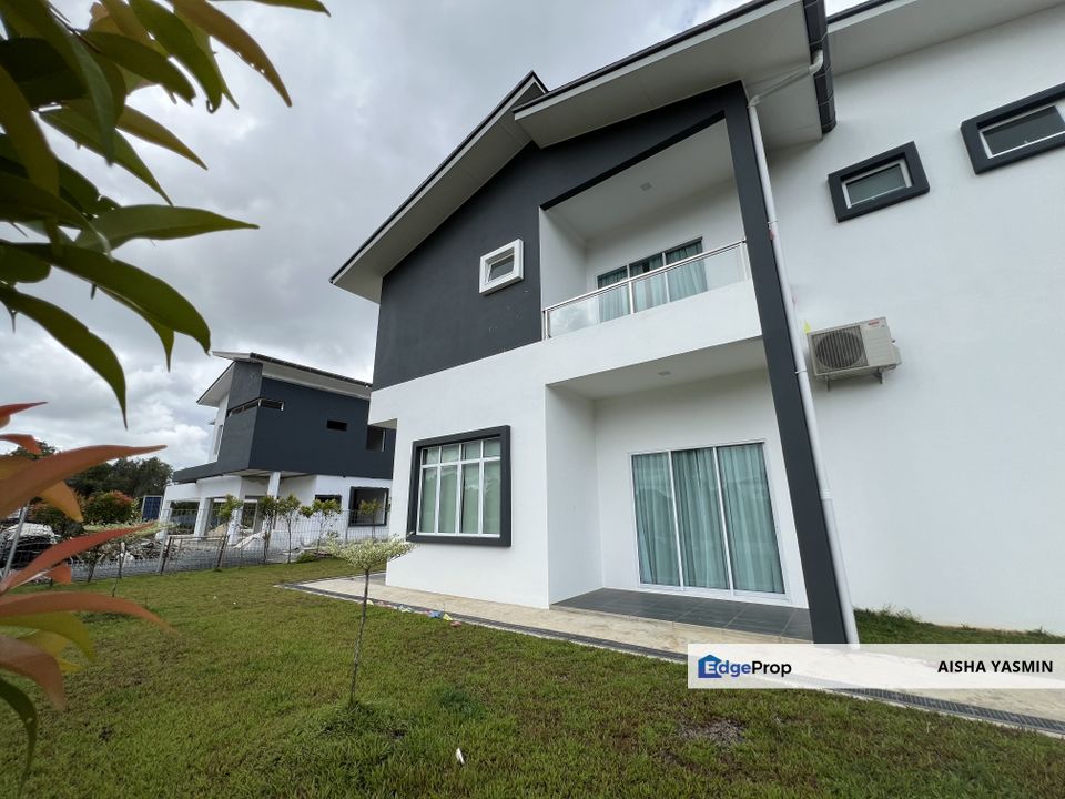 New Bungalow with Solar Panel | Mix Zone | SERENE SAKURA at Petra Jaya for Sale, Sarawak, Kuching