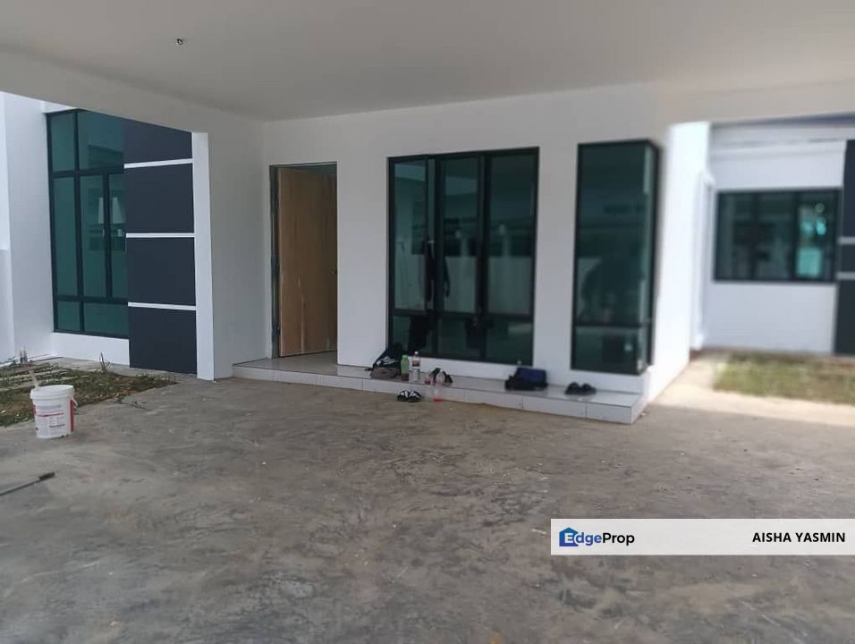 Brand New SEMI DETACHED Single Storey MIX ZONE at Semariang Heights for Sale, Sarawak, Kuching