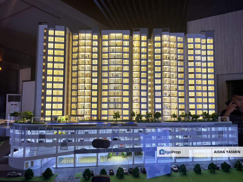 Freehold Pending Heights Condominium near Petra Jaya toll bridge, Sarawak, Kuching