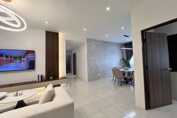 UniVision Four Bedroom Apartment next to UNIMAS at Kota Samarahan For Sale