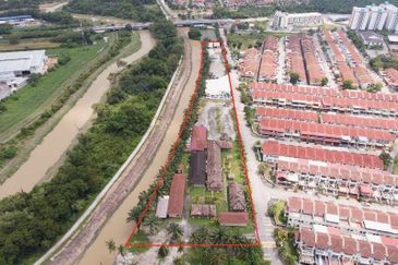 Pusat Perniagaan Sri Tambun