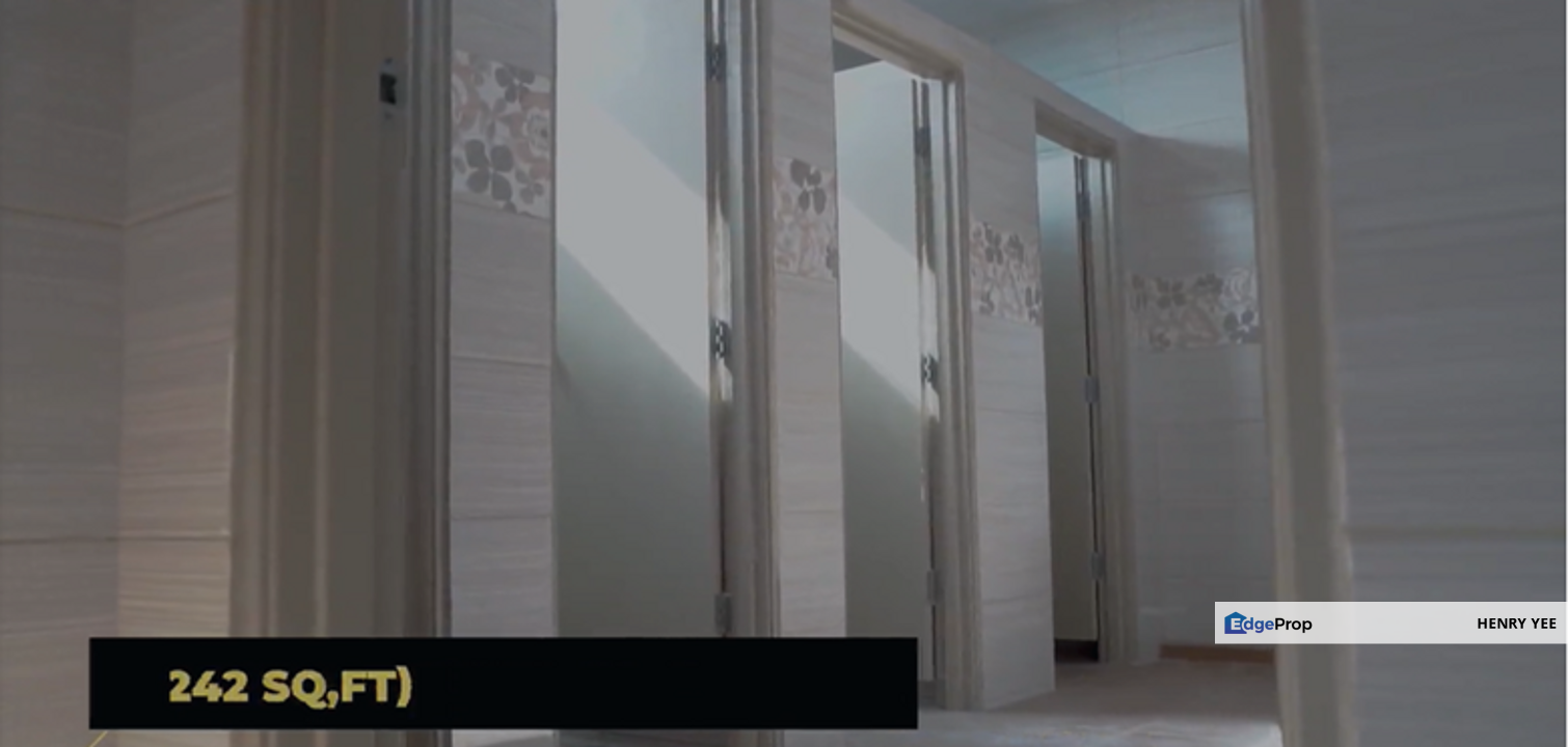 Hot Office Building for Sale with 160 parking bays, Selangor, Subang Jaya