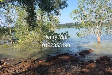 2.5-acre beach front converted commercial land