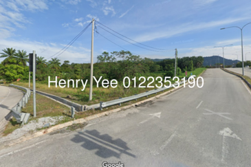 Commercial Zoning - Suitable for Petro Station