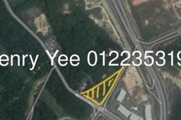 Commercial Zoning - Suitable for Petro Station