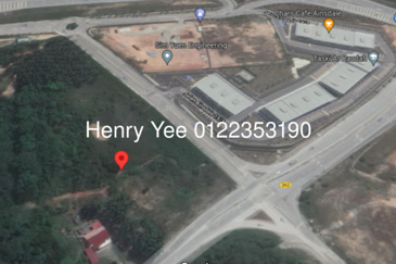 Commercial Zoning - Suitable for Petro Station