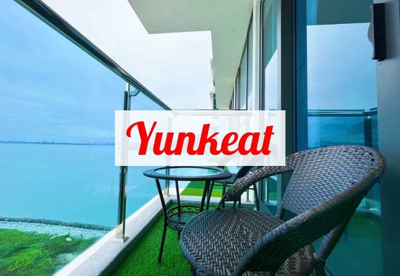 Queens Residences @ Queens Waterfront