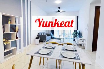 Queens Residences @ Queens Waterfront