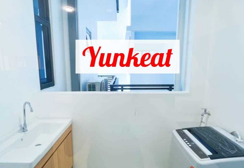 Queens Residences @ Queens Waterfront