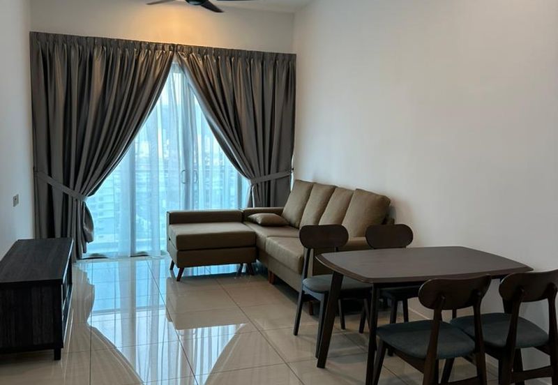 Queens Residences @ Queens Waterfront