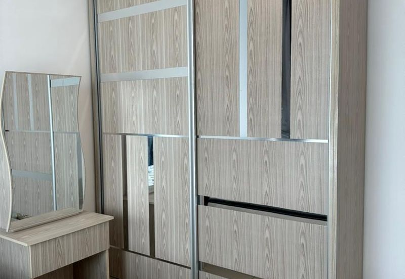 Queens Residences @ Queens Waterfront