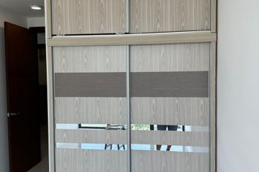 Queens Residences @ Queens Waterfront