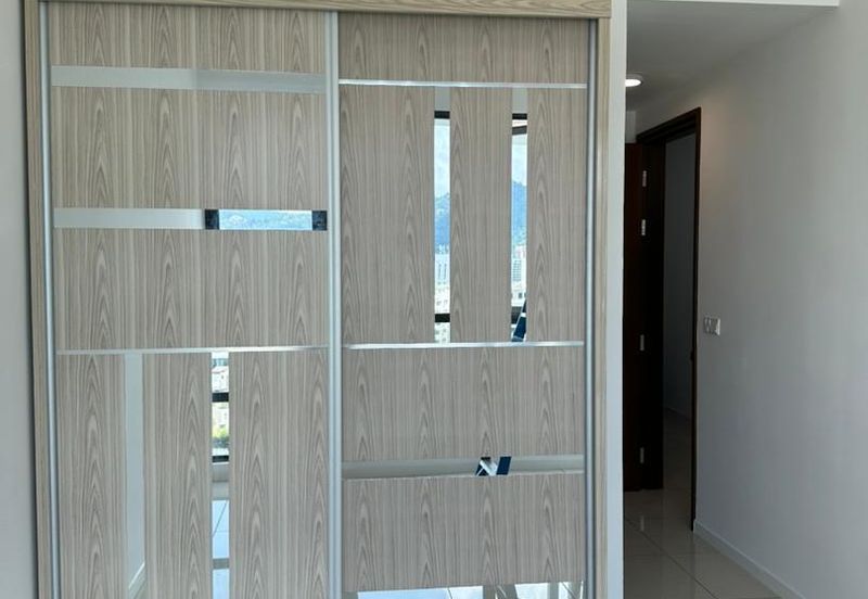 Queens Residences @ Queens Waterfront