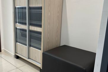 Queens Residences @ Queens Waterfront