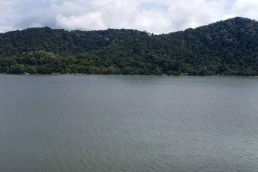 Queens Residences @ Queens Waterfront