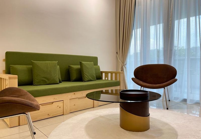 Queens Residences @ Queens Waterfront