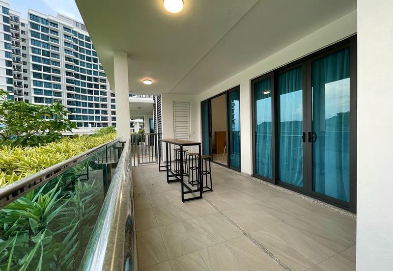 Queens Residences @ Queens Waterfront