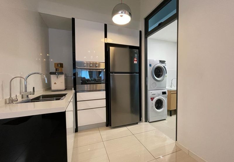 Queens Residences @ Queens Waterfront