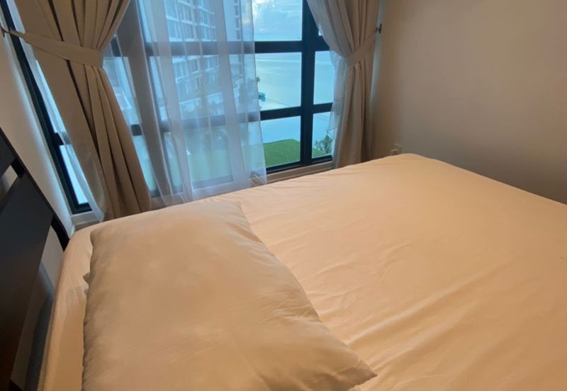 Queens Residences @ Queens Waterfront