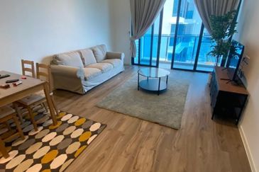 Queens Residences @ Queens Waterfront