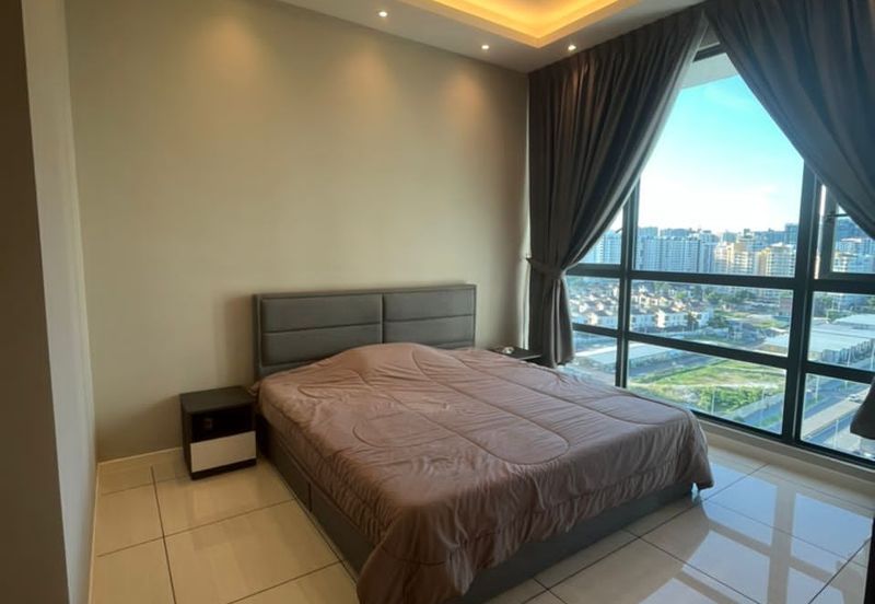 Queens Residences @ Queens Waterfront