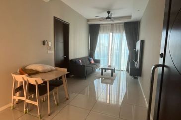 Queens Residences @ Queens Waterfront