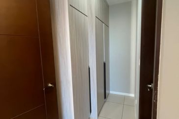 Queens Residences @ Queens Waterfront