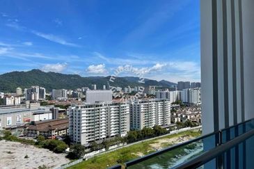 Queens Residences @ Queens Waterfront