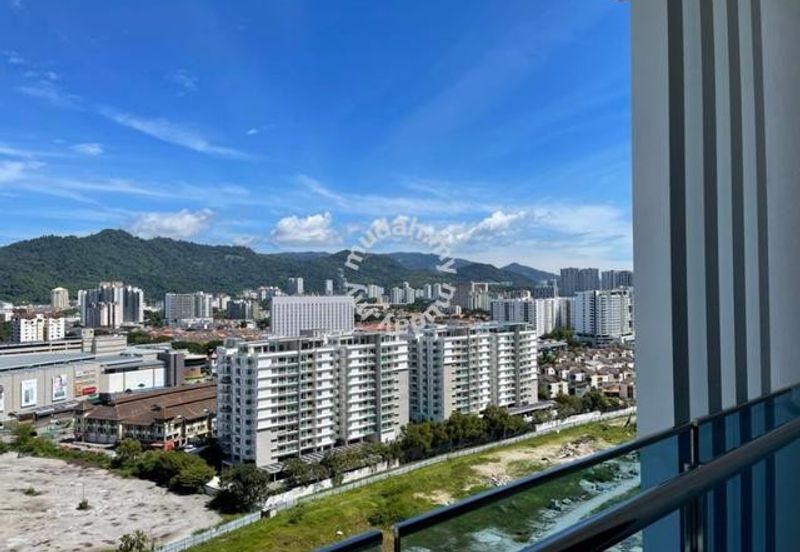 Queens Residences @ Queens Waterfront