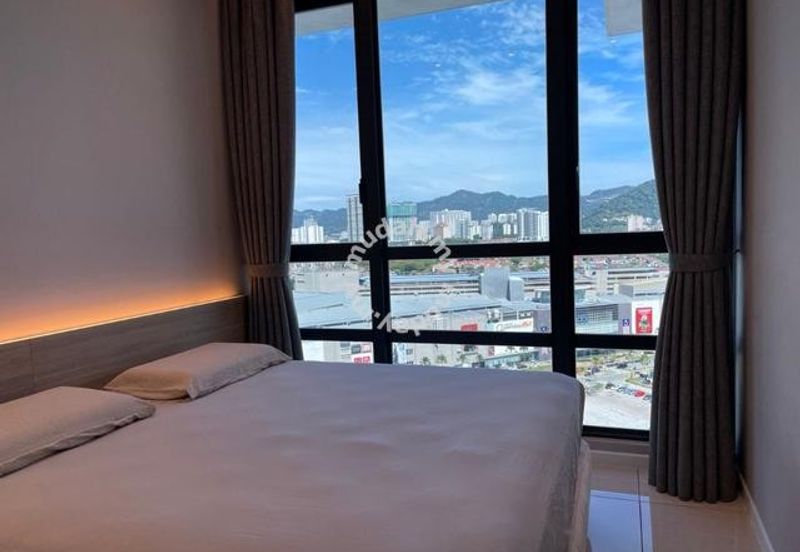 Queens Residences @ Queens Waterfront