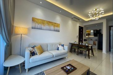 Queens Residences @ Queens Waterfront