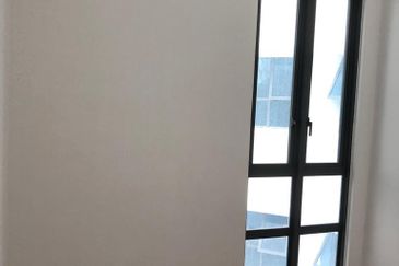 Queens Residences @ Queens Waterfront