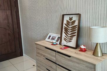 Queens Residences @ Queens Waterfront