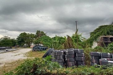 Bukit Tambun Commercial Land Rm130 persqft 2.3 acres