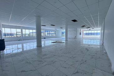 Batu Kawan Corner Detached Factory For rent