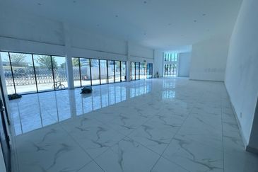 Batu Kawan Corner Detached Factory For rent