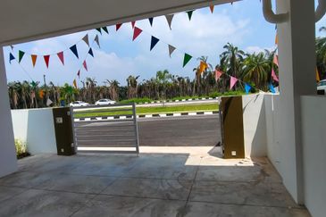 D' Aleena Tasek Gelugor Single Storrey Terrace